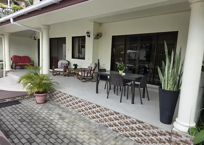 Emma's And Self-catering * Au Cap (Mahe)